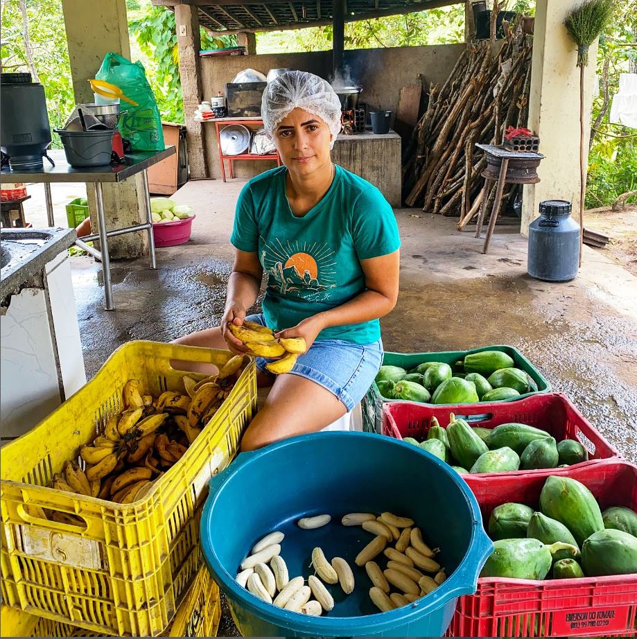 No Crediamigo, o percentual de clientes do sexo feminino alcança cerca 50.000 microempreendedoras, 70% do total de clientes no estado