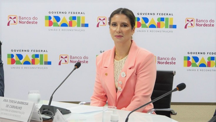 Foto da nova Diretora de Administração do Banco do Nordeste