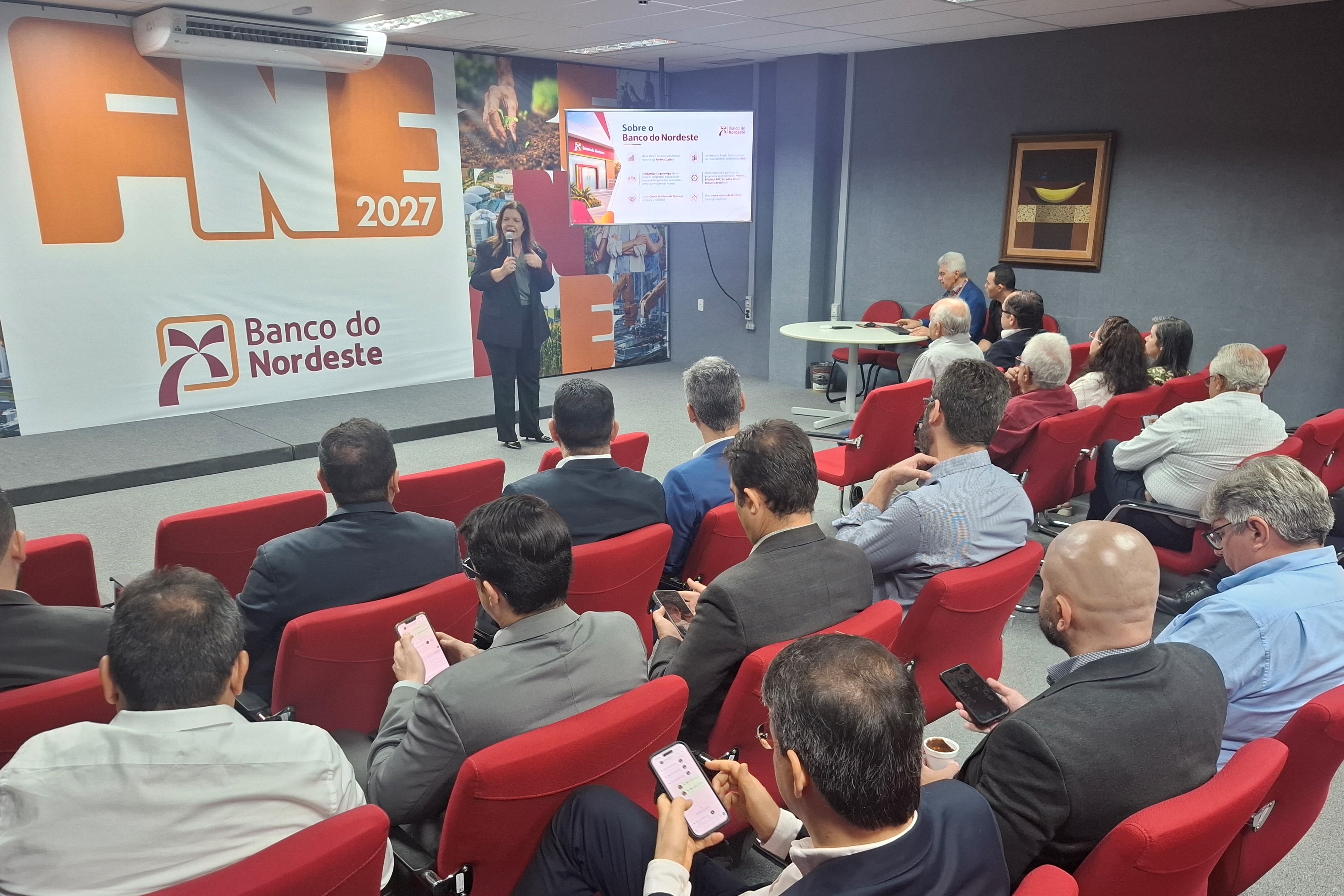 A superintendente estadual Eliane Brasil conduziu o encontro com representantes dos segmentos produtivos Crédito da imagem Thiago Góes